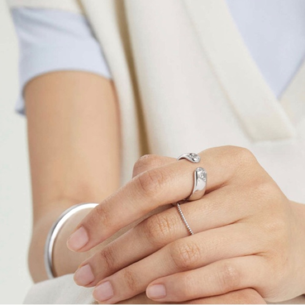 Mejuri Marshmellow Open Ring